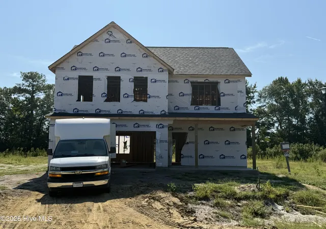 Photo 2 of Single family home for sale at 702 Finger Lakes Dr, Jacksonville, NC 28546 | MLS# 100602930 | Listing updated on 2026-09-14