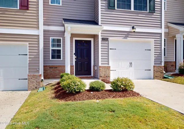 Photo 2 of Townhouse for sale at 2705 Gracie Ln, Carthage, NC 28327 | MLS# 100602208 | Listing updated on 2026-09-09