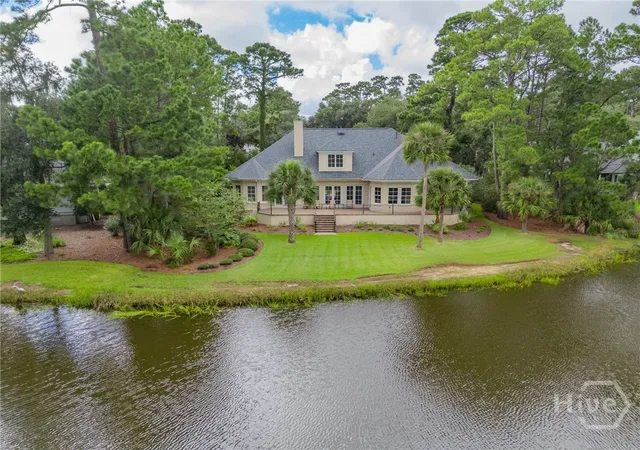 Photo 3 of Single family home for sale at 29 Captains Xing, Savannah, GA 31411 | MLS# SA364004 | Listing updated on 2026-09-18