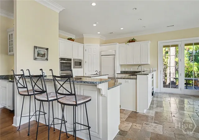 Photo 4 of Single family home for sale at 29 Captains Xing, Savannah, GA 31411 | MLS# SA364004 | Listing updated on 2026-09-18