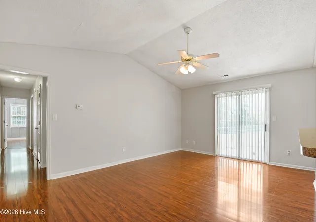 Photo 4 of Townhouse for sale at 136 Charlton Rd, Hubert, NC 28539 | MLS# 100601303 | Listing updated on 2026-09-08