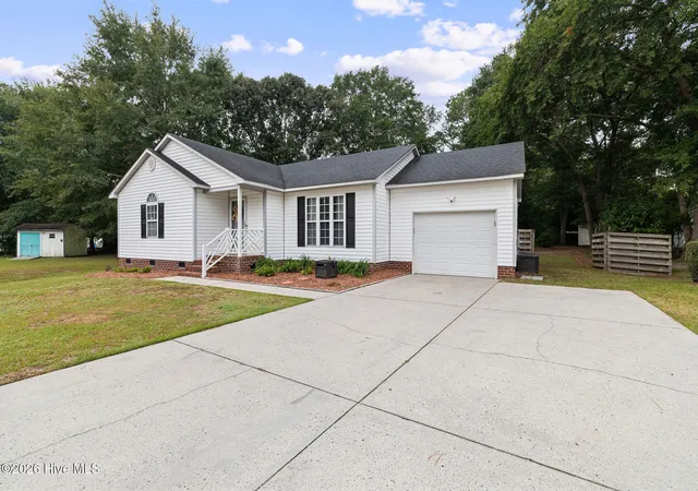 Photo 2 of Single family home for sale at 2523 Wesleyan Ct, La Grange, NC 28551 | MLS# 100610129 | Listing updated on 2026-10-29