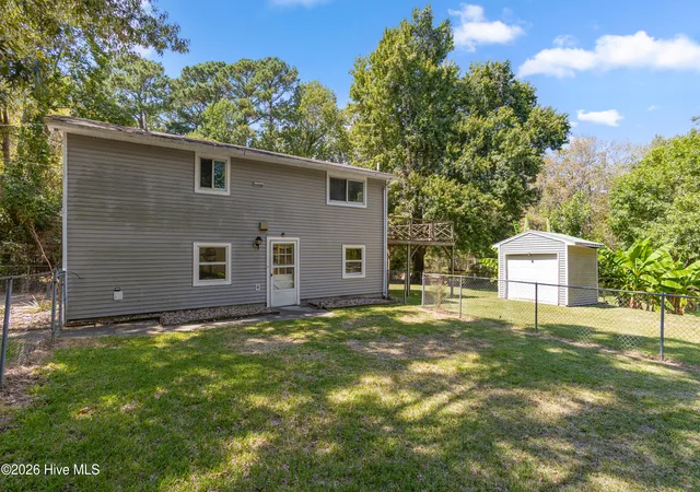 Photo 3 of Single family home for sale at 208 Bluegill Cir, Edenton, NC 27932 | MLS# 100601290 | Listing updated on 2026-09-04