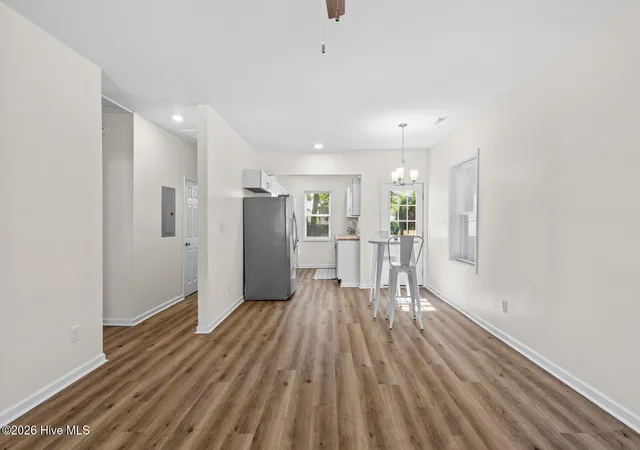Photo 4 of Single family home for sale at 129 Preston Rd, Jacksonville, NC 28540 | MLS# 100601387 | Listing updated on 2026-09-04