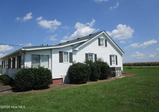 Photo 4 of Single family home for sale at 849 Body Rd, Elizabeth City, NC 27909 | MLS# 100600413 | Listing updated on 2026-09-10
