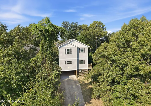 Photo 1 of Single family home for sale at 205 Lancer Ct, Kill Devil Hills, NC 27948 | MLS# 100600003 | Listing updated on 2026-09-04