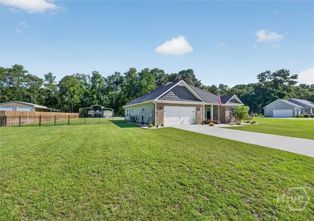 Photo 2 of Single family home for sale at 110 Cameron Oaks Dr, Guyton, GA 31312 | MLS# SA362001 | Listing updated on 2026-09-15