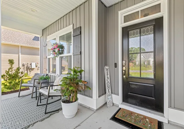 Photo 3 of Single family home for sale at 37 W Weatherbee Way, Hampstead, NC 28443 | MLS# 100602191 | Listing updated on 2026-09-09