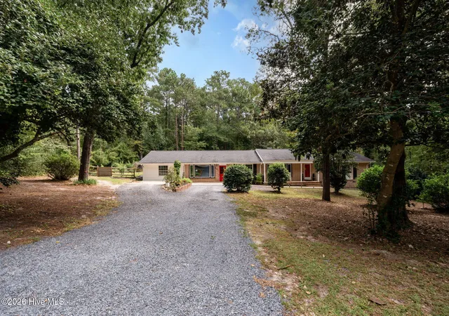 Photo 1 of Single family home for sale at 101 Boyd Ln, Southern Pines, NC 28387 | MLS# 100603555 | Listing updated on 2026-09-19