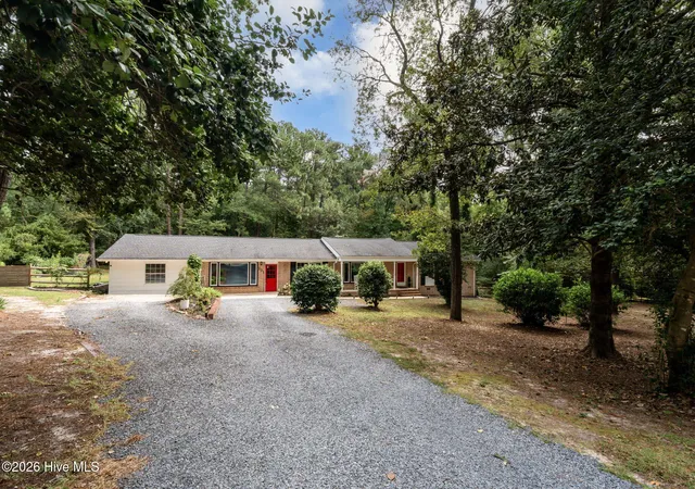 Photo 2 of Single family home for sale at 101 Boyd Ln, Southern Pines, NC 28387 | MLS# 100603555 | Listing updated on 2026-09-19