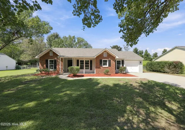 Photo 1 of Single family home for sale at 4511 Rivershore Dr, New Bern, NC 28560 | MLS# 100603276 | Listing updated on 2026-09-14