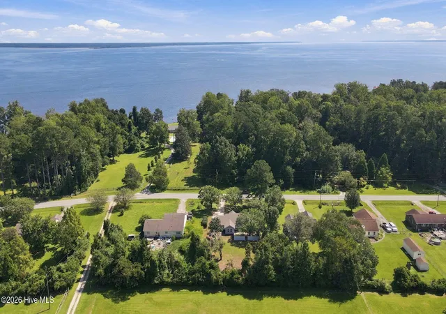 Photo 52 of Single family home for sale at 4511 Rivershore Dr, New Bern, NC 28560 | MLS# 100603276 | Listing updated on 2026-09-14