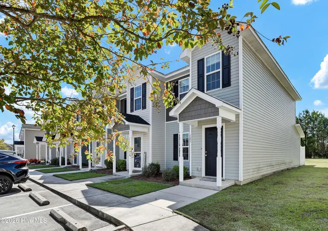Photo 1 of Townhouse for sale at 123 W Murrow Ln, Jacksonville, NC 28546 | MLS# 100611384 | Listing updated on 2026-10-27
