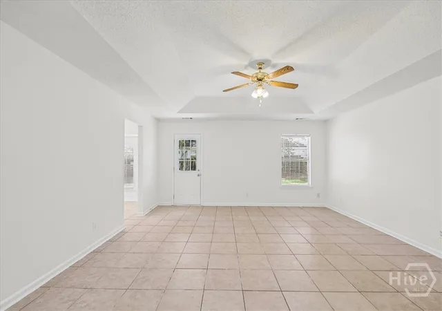 Photo 4 of Single family home for sale at 172 Parkside Dr, Richmond Hill, GA 31324 | MLS# SA360128 | Listing updated on 2026-09-14