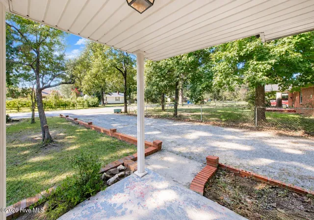 Photo 3 of Single family home for sale at 122 Marvin Dr, Aiken, SC 29803 | MLS# 100602235 | Listing updated on 2026-09-25