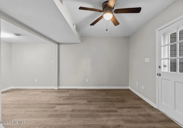 Photo 3 of Townhouse for sale at 130 King George Ct, Jacksonville, NC 28546 | MLS# 100602448 | Listing updated on 2026-09-15