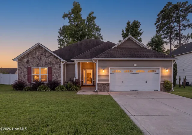 Photo 4 of Single family home for sale at 297 Copper Crk Dr, Winterville, NC 28590 | MLS# 100596248 | Listing updated on 2026-09-15