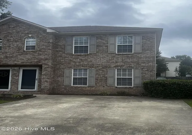 Photo 2 of Townhouse for sale at 4215 Williamsbrook Ln #B, Greenville, NC 27858 | MLS# 100600843 | Listing updated on 2026-09-16