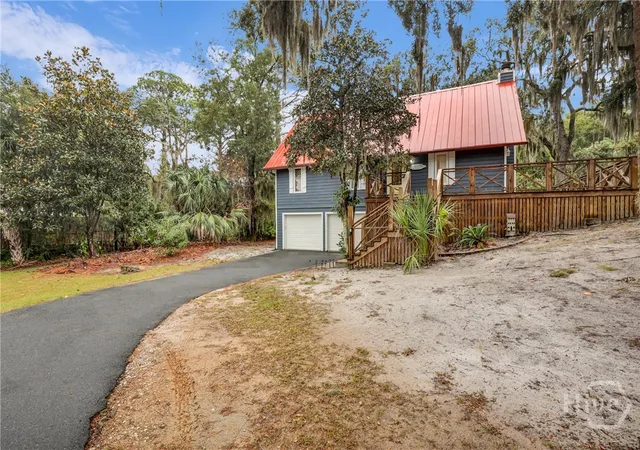 Photo 3 of Single family home for sale at 106 Eagles Nest Dr, Tybee Island, GA 31328 | MLS# SA342604 | Listing updated on 2026-09-10