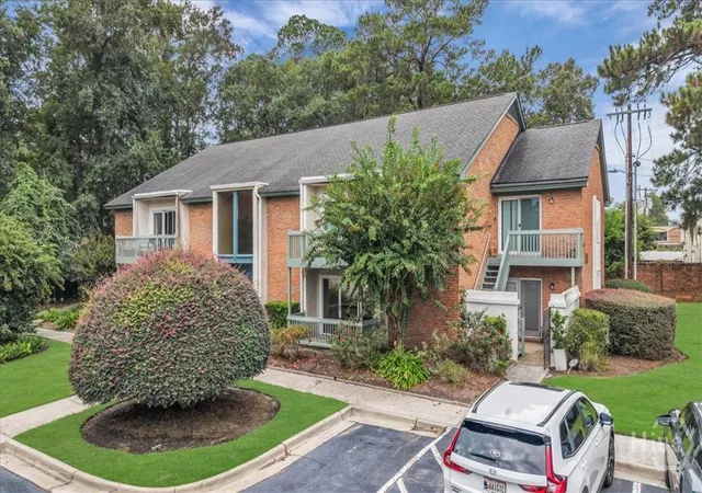 Photo 1 of Condo for sale at 6401 Habersham St #4 C, Savannah, GA 31405 | MLS# SA365962 | Listing updated on 2026-10-14