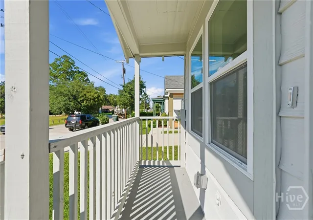 Photo 3 of Single family home for sale at 212 Fell St, Savannah, GA 31415 | MLS# SA364136 | Listing updated on 2026-09-11