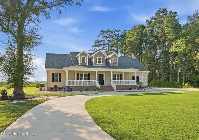 Photo 3 of Single family home for sale at 91 Small Dr, Elizabeth City, NC 27909 | MLS# 100603510 | Listing updated on 2026-09-15