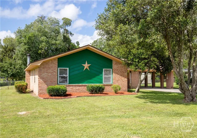 Photo 1 of Single family home for sale at 653 Mahoney, Hinesville, GA 31313 | MLS# SA364187 | Listing updated on 2026-09-09