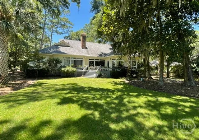 Photo 2 of Single family home for sale at 4 Quahog Ln, Savannah, GA 31411 | MLS# SA359596 | Listing updated on 2026-09-13