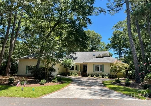 Photo 3 of Single family home for sale at 4 Quahog Ln, Savannah, GA 31411 | MLS# SA359596 | Listing updated on 2026-09-13