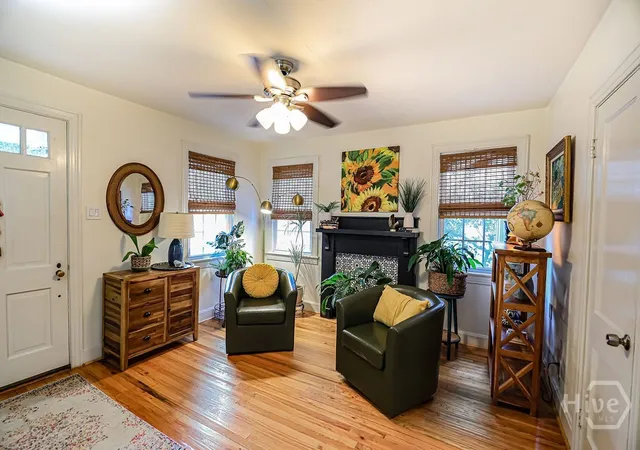 Photo 3 of Single family home for sale at 2224 E 38th Street, Savannah, GA 31404 | MLS# SA364481 | Listing updated on 2026-09-13