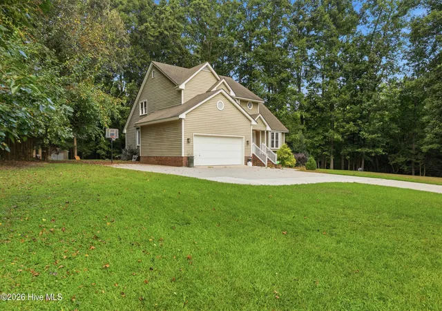 Photo 4 of Single family home for sale at 7808 Bridgeview Rd, Rocky Mount, NC 27803 | MLS# 100592249 | Listing updated on 2026-09-10