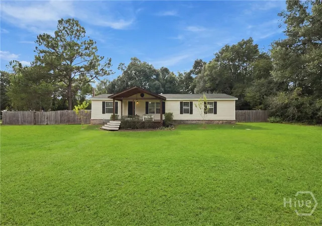 Photo 1 of Manufactured home for sale at 415 Shellie Helmey Rd, Guyton, GA 31312 | MLS# SA366103 | Listing updated on 2026-10-29