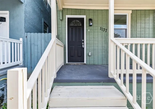 Photo 3 of Single family home for sale at 1137 E Gwinnett St, Savannah, GA 31404 | MLS# SA361617 | Listing updated on 2026-09-13