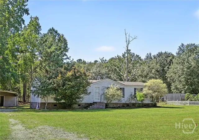 Manufactured home for sale at 112 Stonesthrow Ct, Guyton, GA 31312 | MLS# SA366509