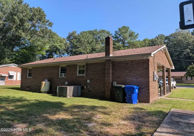 Photo 32 of Single family home for sale at 216 E Troy St, Ahoskie, NC 27910 | MLS# 100602295 | Listing updated on 2026-10-05