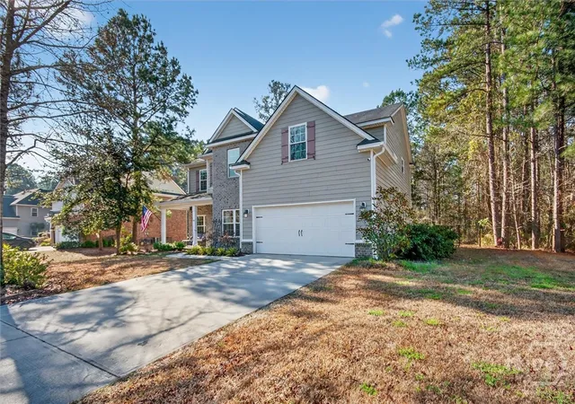 Photo 3 of Single family home for sale at 460 Dalcross Dr, Richmond Hill, GA 31324 | MLS# SA350333 | Listing updated on 2026-09-06