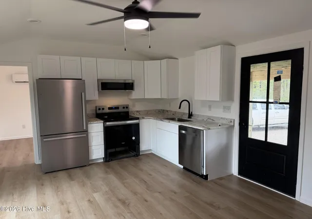 Photo 2 of Single family home for sale at 1171 Rockingham Rd, Southport, NC 28461 | MLS# 100609690 | Listing updated on 2026-10-29