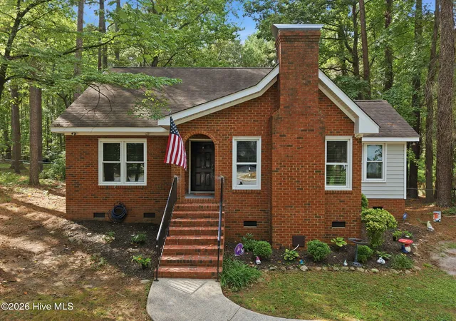 Single family home for sale at 1006 River Hl Dr, Greenville, NC 27858 | MLS# 100602820 | Listing updated on 2026-09-14
