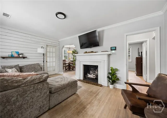 Photo 4 of Single family home for sale at 1712 E 32nd Street, Savannah, GA 31404 | MLS# SA360537 | Listing updated on 2026-09-08