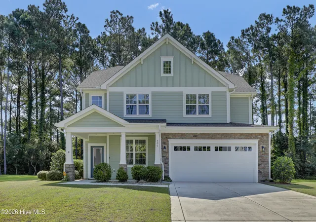 Photo 3 of Single family home for sale at 506 W Red Head Cir, Sneads Ferry, NC 28460 | MLS# 100601643 | Listing updated on 2026-09-21