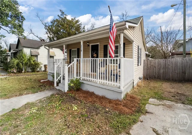 Photo 3 of Single family home for sale at 118 S Coastal Hwy, Port Wentworth, GA 31407 | MLS# SA350845 | Listing updated on 2026-09-11