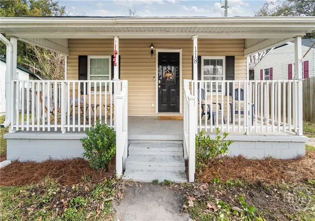 Photo 4 of Single family home for sale at 118 S Coastal Hwy, Port Wentworth, GA 31407 | MLS# SA350845 | Listing updated on 2026-09-11