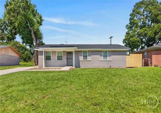 Photo 1 of Single family home for sale at 1630 Eleanor St, Savannah, GA 31415 | MLS# SA364554 | Listing updated on 2026-10-29