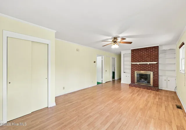 Photo 2 of Single family home for sale at 285 Mcdairmid Rd, Pinehurst, NC 28374 | MLS# 100595840 | Listing updated on 2026-09-16