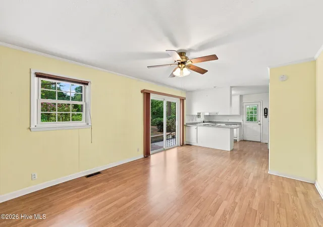Photo 3 of Single family home for sale at 285 Mcdairmid Rd, Pinehurst, NC 28374 | MLS# 100595840 | Listing updated on 2026-10-03