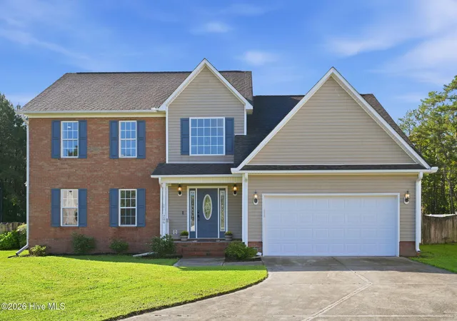 Photo 1 of Single family home for sale at 206 Honey Ct E, Jacksonville, NC 28540 | MLS# 100577818 | Listing updated on 2026-10-16