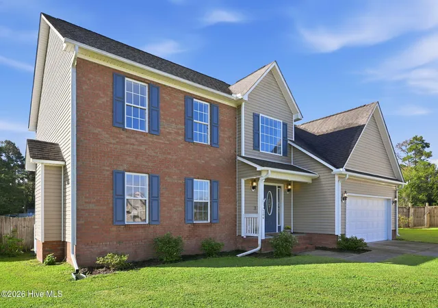 Photo 2 of Single family home for sale at 206 Honey Ct E, Jacksonville, NC 28540 | MLS# 100577818 | Listing updated on 2026-10-16