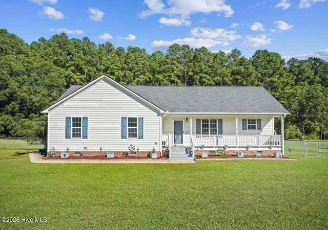 Photo 1 of Single family home for sale at 110 Hilltop Dr, Four Oaks, NC 27524 | MLS# 100609545 | Listing updated on 2026-10-29