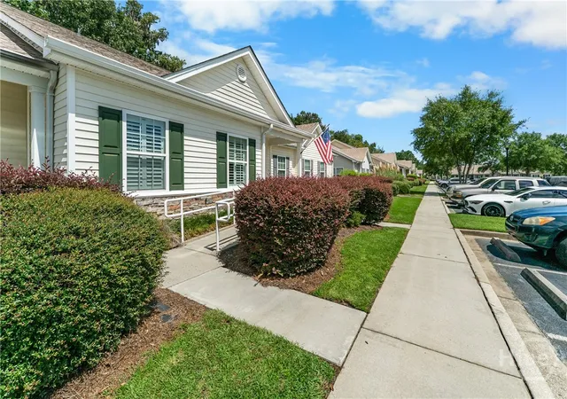 Photo 3 of Townhouse for sale at 88 Travertine Cir, Savannah, GA 31419 | MLS# SA364034 | Listing updated on 2026-09-14