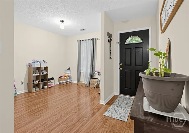 Photo 4 of Single family home for sale at 148 Country Walk Cir, Savannah, GA 31419 | MLS# SA366444 | Listing updated on 2026-10-14